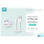 Fine Stock Suit Carica Auto + Cavo Lightning per Apple Bianco